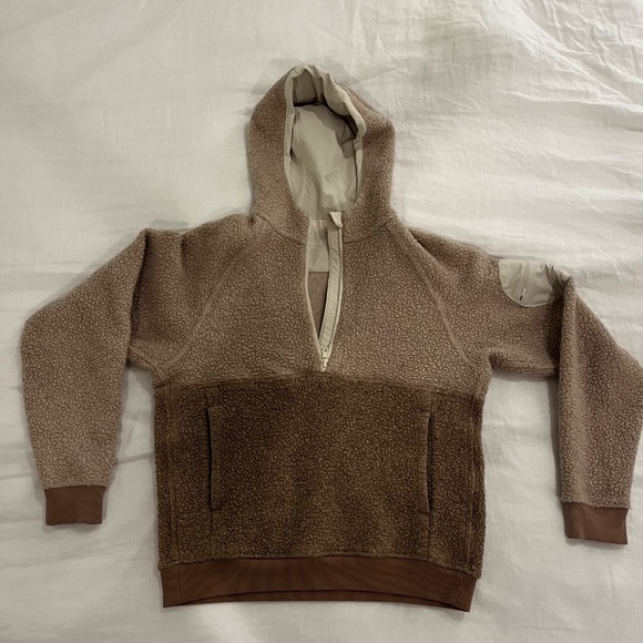 Outdoor Voices Megafleece 1/2 Zip Hoodie - Picture 3 of 7